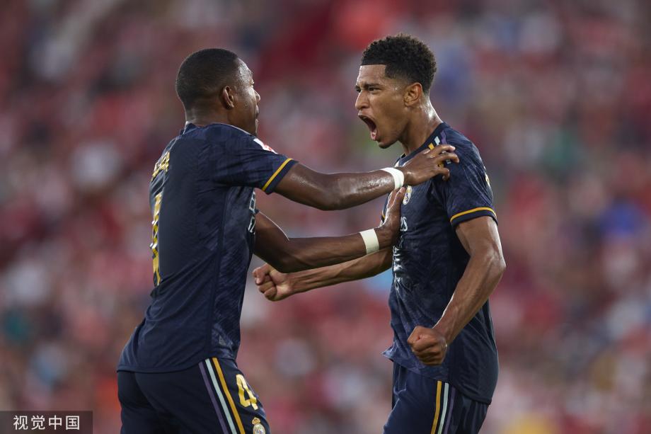 任何参与其 任何参与其