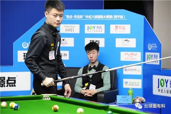 场比赛的 场比赛的