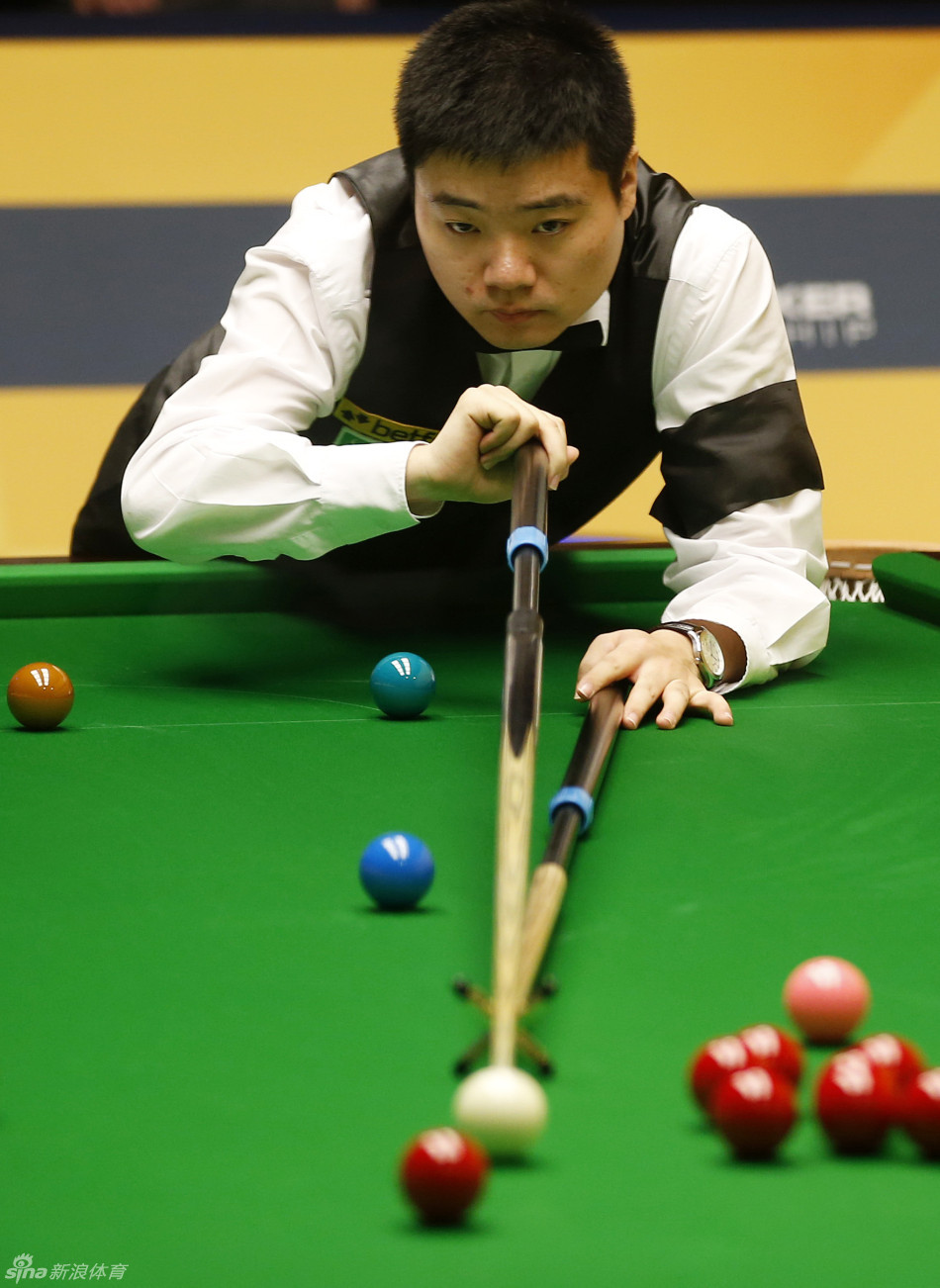 并且在关键 并且在关键