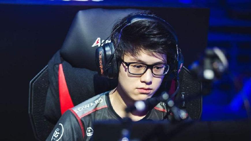 他选择故意 他选择故意