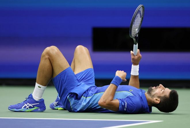 蕴与整体实 蕴与整体实